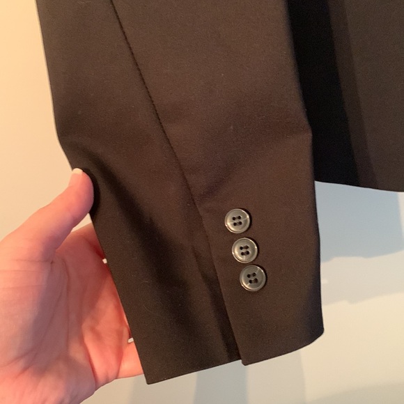 NWT H&M Black Blazer with polka dot interior - Picture 3 of 4